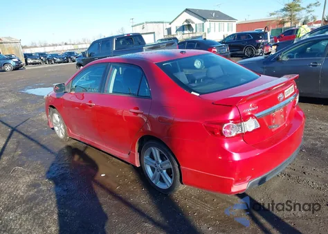 2013 Toyota Corolla S z USA, uszkodzony, nr VIN 2T1BU4EE8DC120343